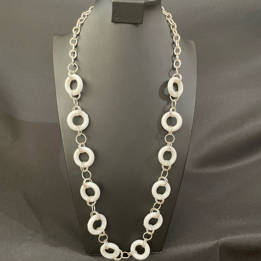White Circle Necklace